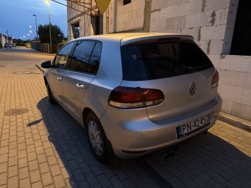 VW Golf VI 2009 r. &ndash; do naprawy / uszkodzone sprzęgło