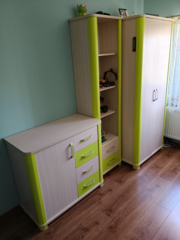 Komplet mebli dziecięco-młodziezowych