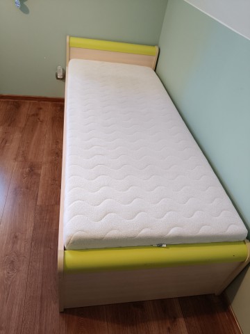 Komplet mebli dziecięco-młodziezowych