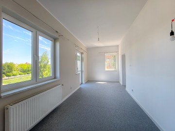 Do wynajęcia lokal biurowo-usługowy -Konin, ul. Szarotki