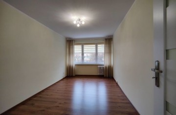 Do wynajęcia umeblowane, odświeżone 2 pokoje, V osiedle