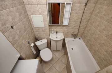 Do wynajęcia umeblowane, odświeżone 2 pokoje, V osiedle