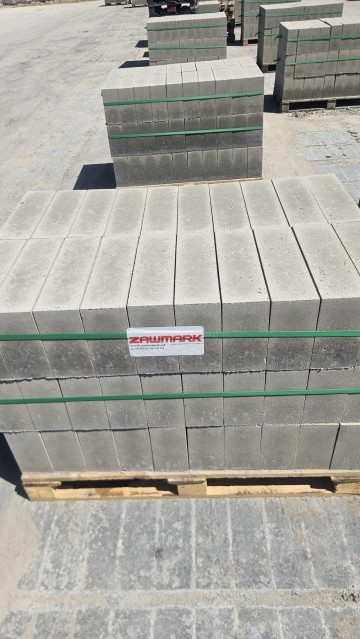 Sprzedam bloczki betonowe fundamentowe