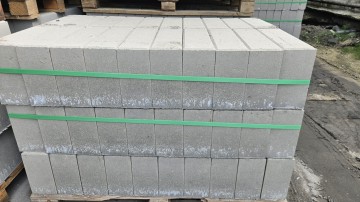 Sprzedam bloczki betonowe fundamentowe