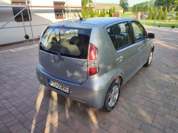 Daichatsu Sirion