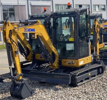 KUBOTA koparka Mini Koparka XCMG XE27E