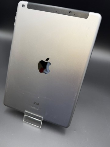 iPad Air 32 GB model A1475 Cellular Stan: bardzo dobry, spra