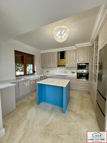 Elegancki dom 220 m² z basenem - Konin, os. Chorzeń