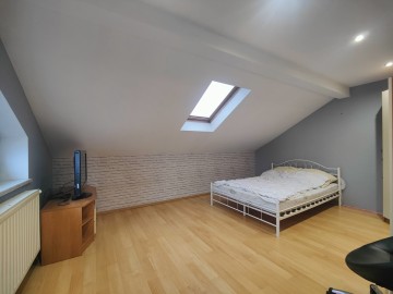 Dom o pow. 150m2-po remoncie-gotowy do zamieszkania-150m2
