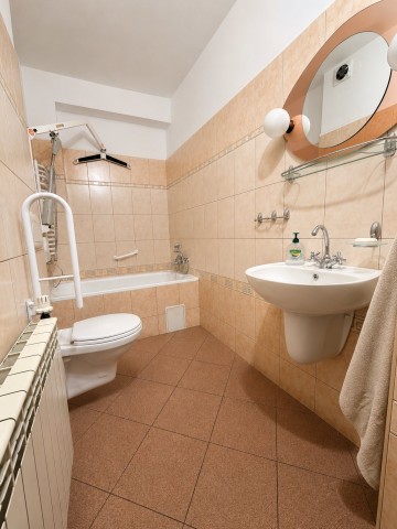 DOM Z POTENCJAŁEM + BUDYNEK GOSPODARCZY 80 m² | 182 m² | DZI