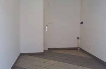 Do wynajęcia lokal o pow. 20m2 w atrakcyjnej lokalizacji mia ...