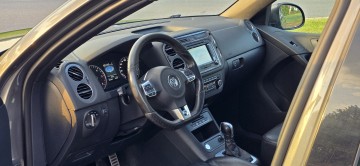 Volkswagen Tiguan 2.0 TDI DSG 4-MOTION R-LINE