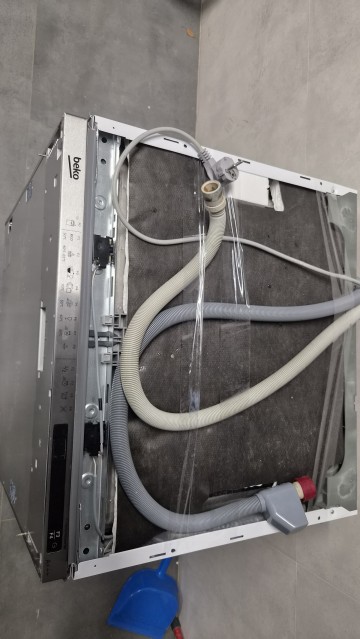 Zmywarka marki Beko o szerokości 60cm, model DIN28431