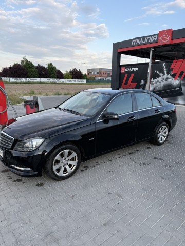 Mercedes C180 2012 rok