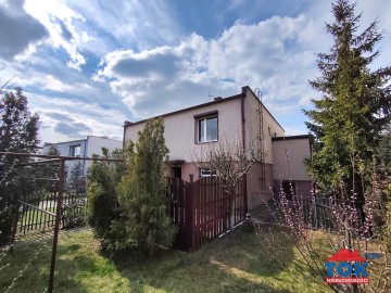 Dom wolnostojący na sprzedaż, Konin os. Dmowskiego