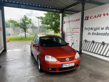 Sprzedam GOLF V 2006 1.6 MPI GAZ!