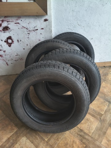Sprzedam opony 155/70 R13 wielosezonowe