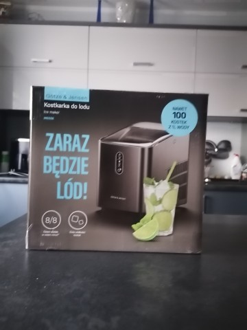 Kostkarka do lodu