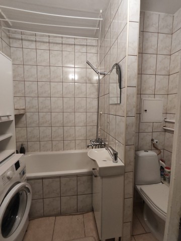 Konin, ul. Wyzwolenia - V os. - 32,20 m2 - 2 Pokoje