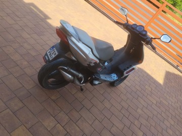 Peugeot speedfight 2