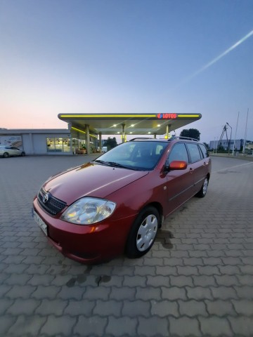 Toyota Corolla E12 kombi 2004r