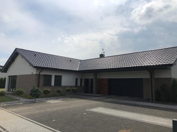 Sprzedam dom 220m2 w Brzeżnie pod Koninem z gospodarczym 200