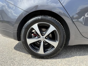 Kia Ceed 1.4 BENZYNA Klimatyzacja Nawigacja Kamera Ledy