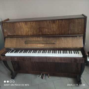 Sprzedam pianino