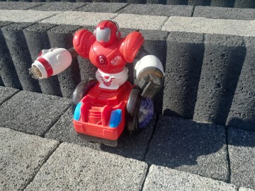Robot elektryczny zabawka dla dzieci, świeci i jeździ
