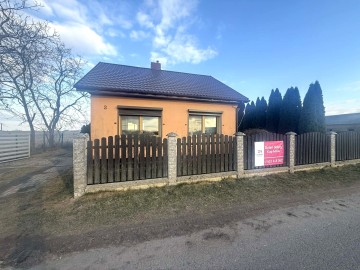 na sprzedaż domek blisko jeziora Lubotyń
