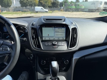 Ford Kuga 1.5 BENZYNA Klimatronik Nawigacja Kamera Xenon 4x4