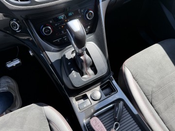 Ford Kuga 1.5 BENZYNA Klimatronik Nawigacja Kamera Xenon 4x4