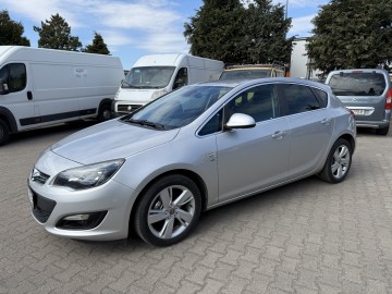 Opel Astra 1.6 BENZYNA Zarejestrowana Klimatronik Tempomat