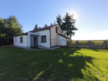 Siedlisko z domem i gruntami 2,3281ha ok. Ślesina