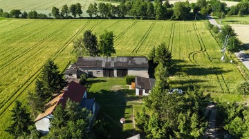 Siedlisko z domem i gruntami 2,3281ha ok. Ślesina