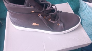 sprzedam buty nowe