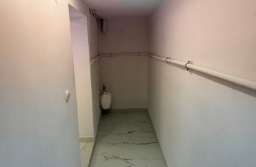 Do wynajęcia lokal handlowo-usługowy o pow. 55m2, po general ...