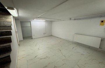 Do wynajęcia lokal handlowo-usługowy o pow. 55m2, po general ...