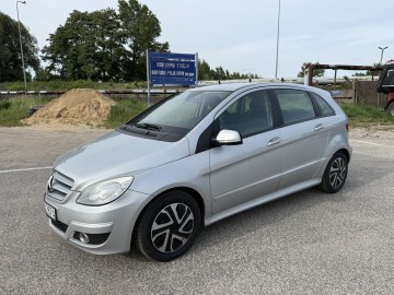 Mercedes B 2.0 DIESEL Klimatyzacja Nawigacja Tempomat HAK