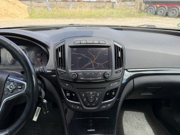 Opel Insignia 1.6 BENZYNA Zarejestrowana Długie Opłaty