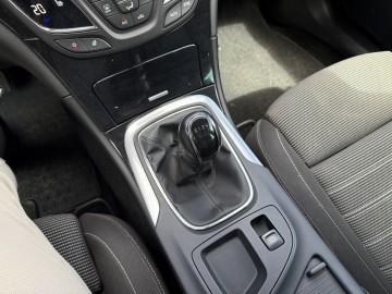 Opel Insignia 1.6 BENZYNA Zarejestrowana Długie Opłaty