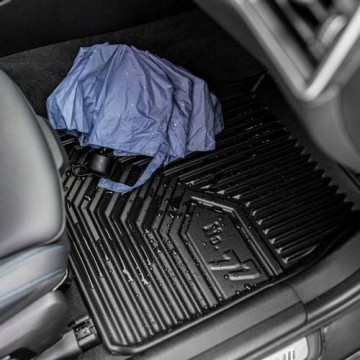 Lexus UX - dywanik/wycieraczki gumowe