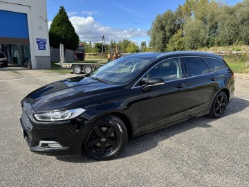 Ford Mondeo 1.5 BENZYNA Klimatronik Nawigacja Ledy Tempomat