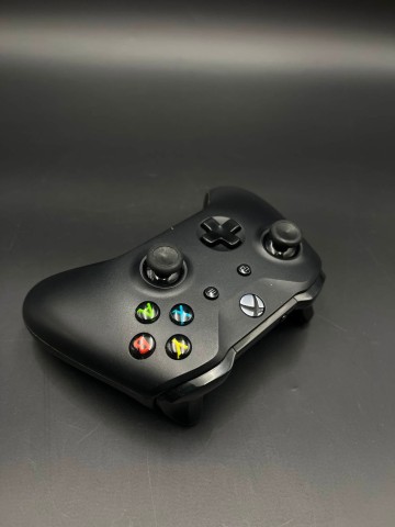 Kontroler Xbox One bezprzewodowy