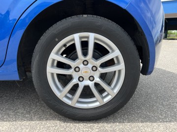 Chevrolet Aveo 1.6 BENZYNA Klimatyzacja Tempomat Czujniki