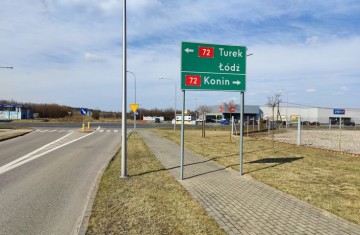 Atrakcyjny teren inwestycyjny w kompleksie zabudowy komercyj ...