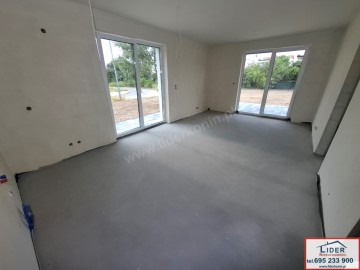Nowoczesne apartamenty z ogrodem lub strychem - Konin
