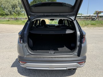 Hyundai Tucson 1.6 BENZYNA+HYBRYDA Pełna Opcja Wyposażenia