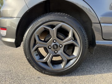 Ford EcoSport BENZYNA Nawigacja Kamera Ledy Tempomat HAK