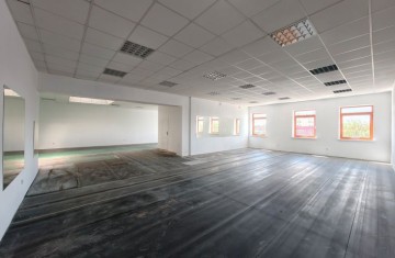 Do wynajęcia lokal biurowo-usługowy - Konin ul. Chopina